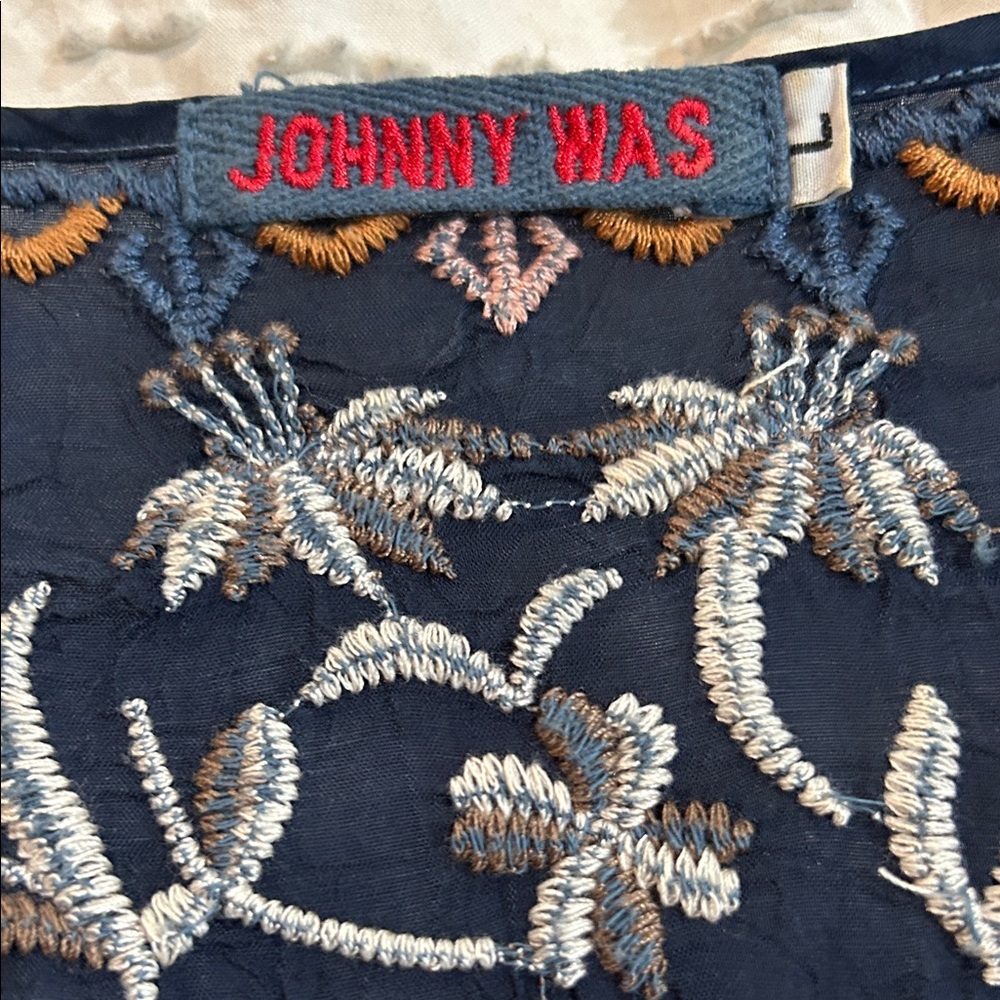 Johnny Was Shaylee Embroidered Blouse Navy Floral Tunic Top Large - Picture 3 of 8